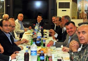 Bakan Ttnc Diyarbakrllarla Bir Araya Geldi 